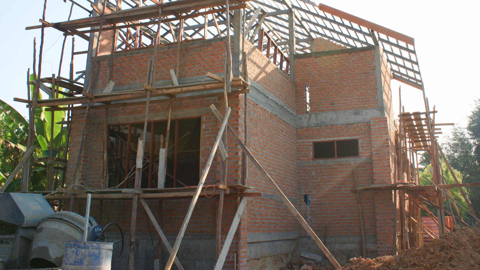 New build under construction by LME Building Contractors